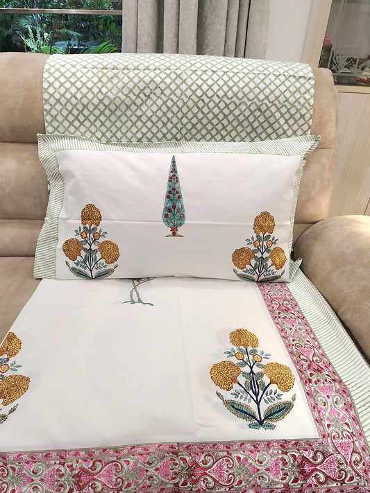 HAND BLOCK PRINTED PERCALE COTTON BEDSHEET WITH TWO PILLOW COVERS