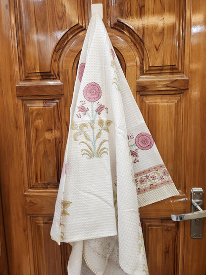 HANDBLOCKED BODY TOWEL