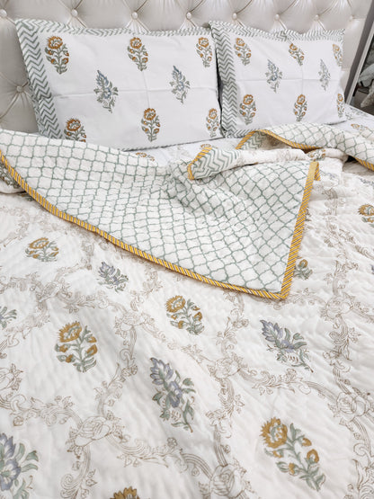 HANDBLOCKED SINGLE BED QUILT