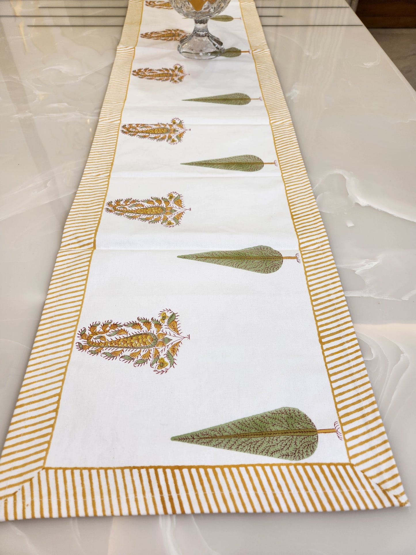 HANDBLOCK PRINTED TABLE RUNNER