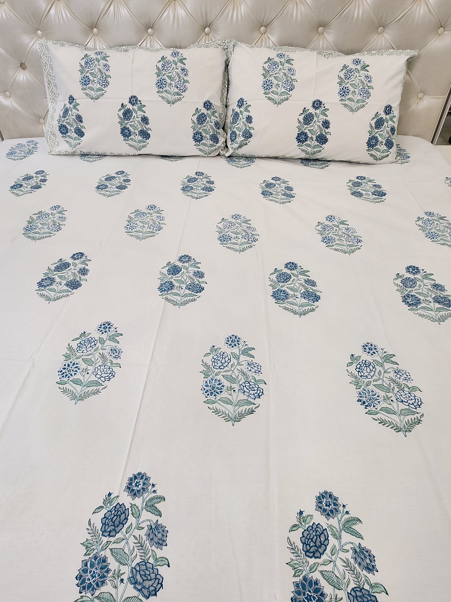 HAND BLOCK PRINTED PERCALE COTTON BEDSHEET WITH TWO PILLOW COVERS