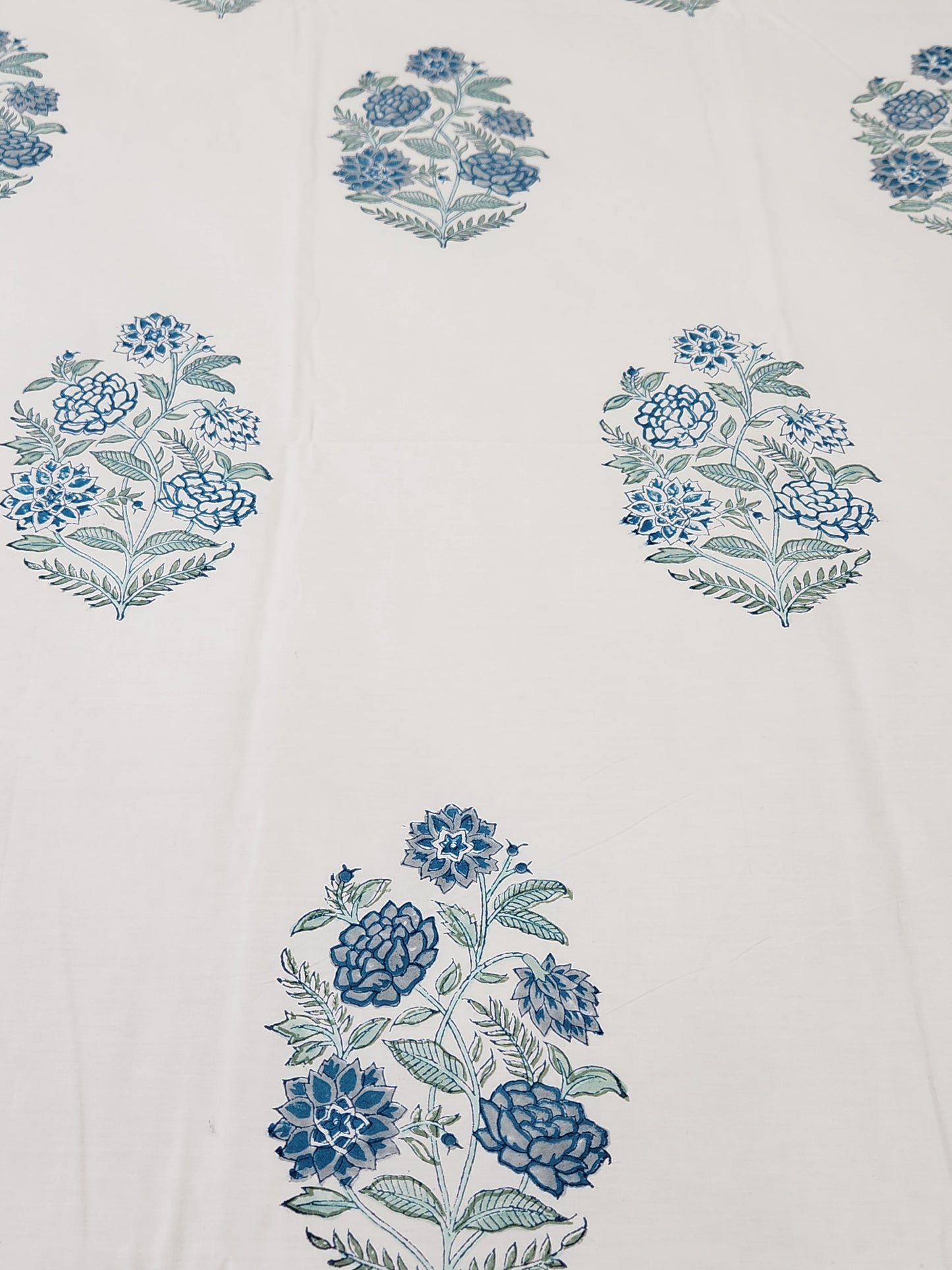 HAND BLOCK PRINTED PERCALE COTTON BEDSHEET WITH TWO PILLOW COVERS