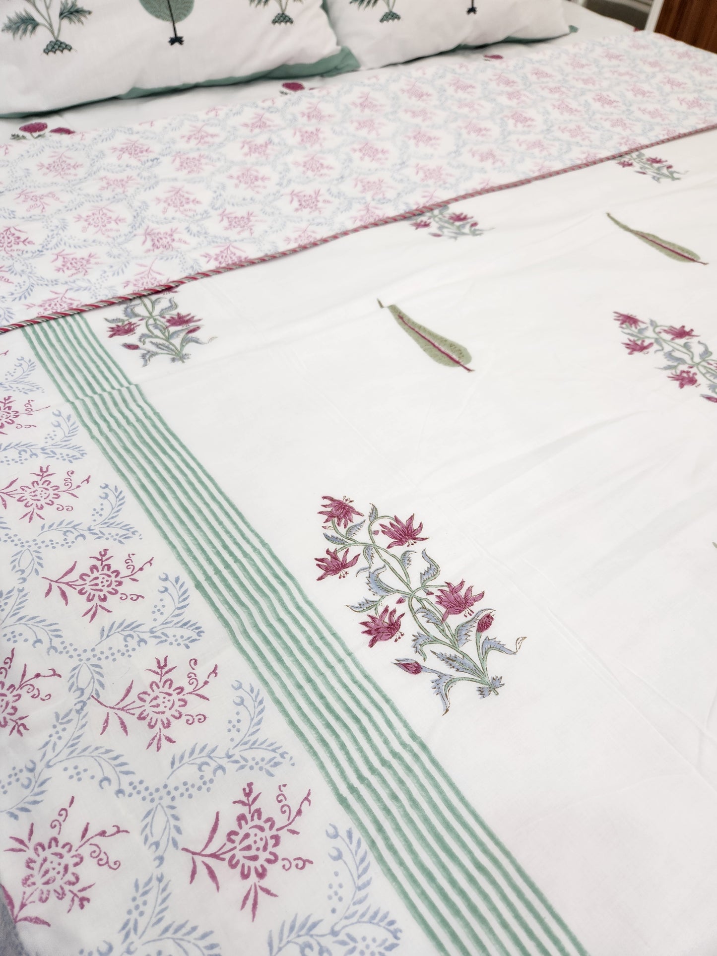 REVERSIBLE HAND BLOCK PRINTED DOUBLE BED DOHAR / SUMMER BLANKET / AC BLANKET