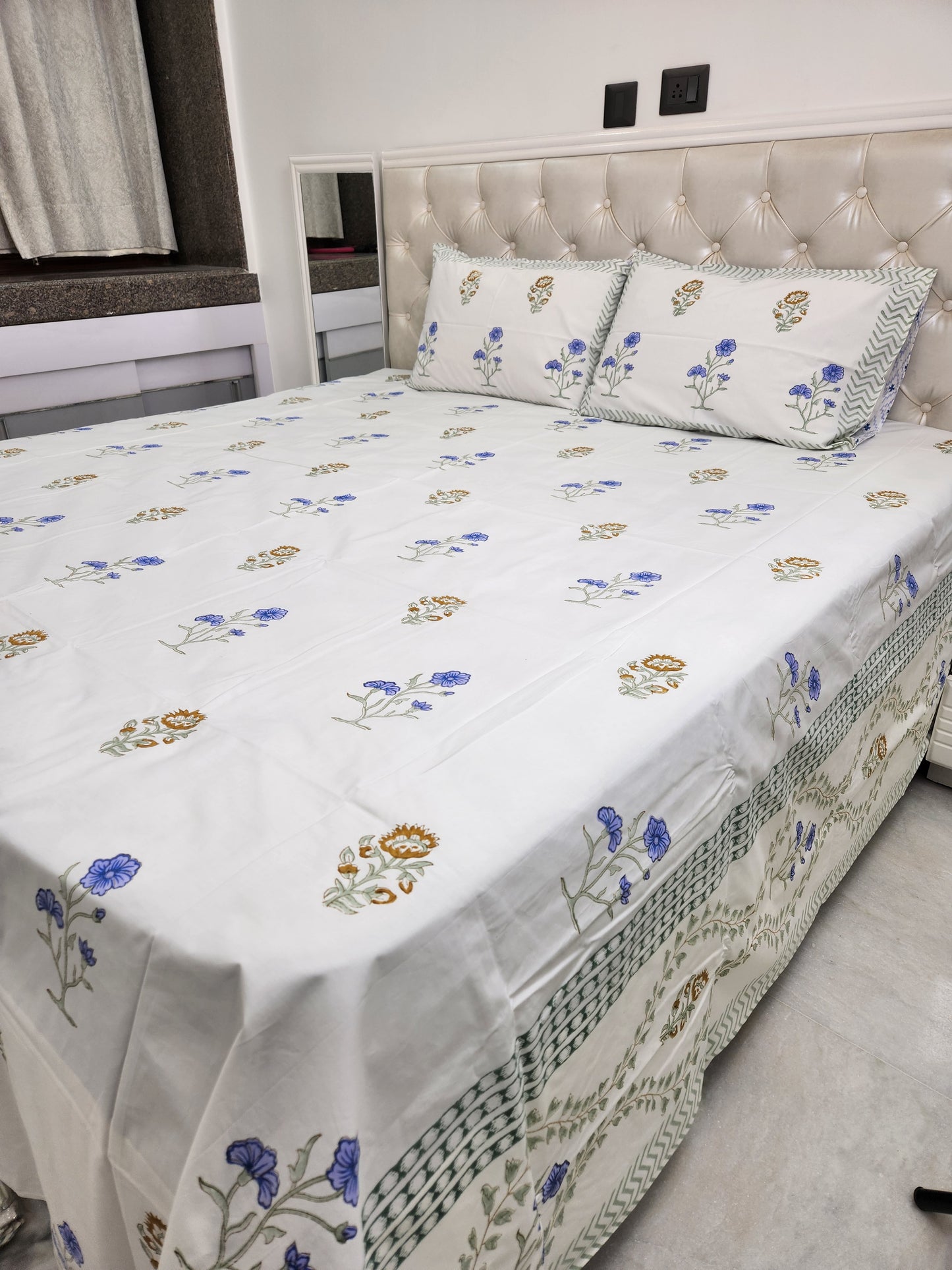 HAND BLOCK PRINTED PERCALE COTTON BEDSHEET WITH TWO PILLOW COVERS