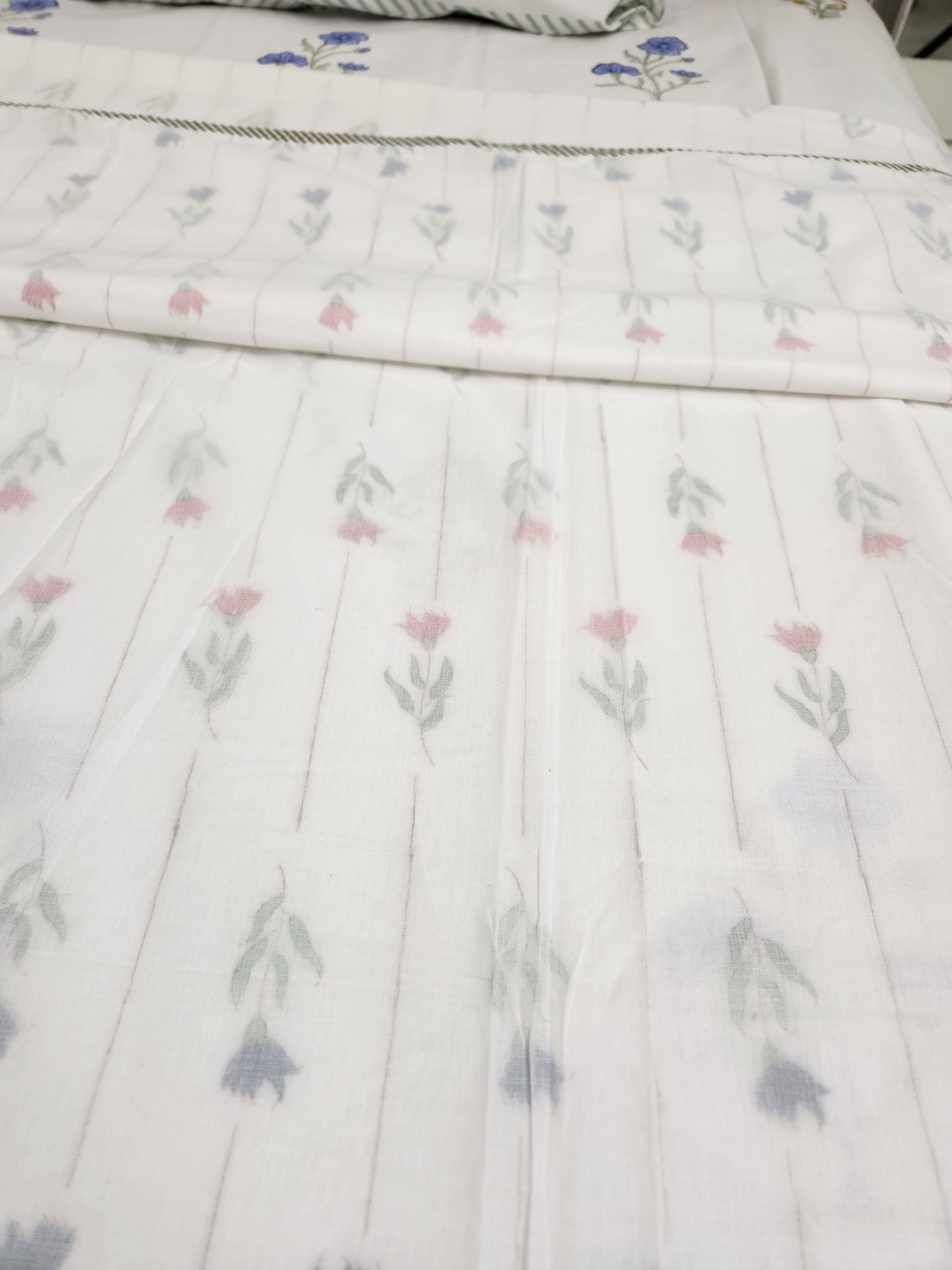 3D HAND BLOCK PRINTED MULMUL DOUBLE BED DOHAR / SUMMER BLANKET / AC BLANKET