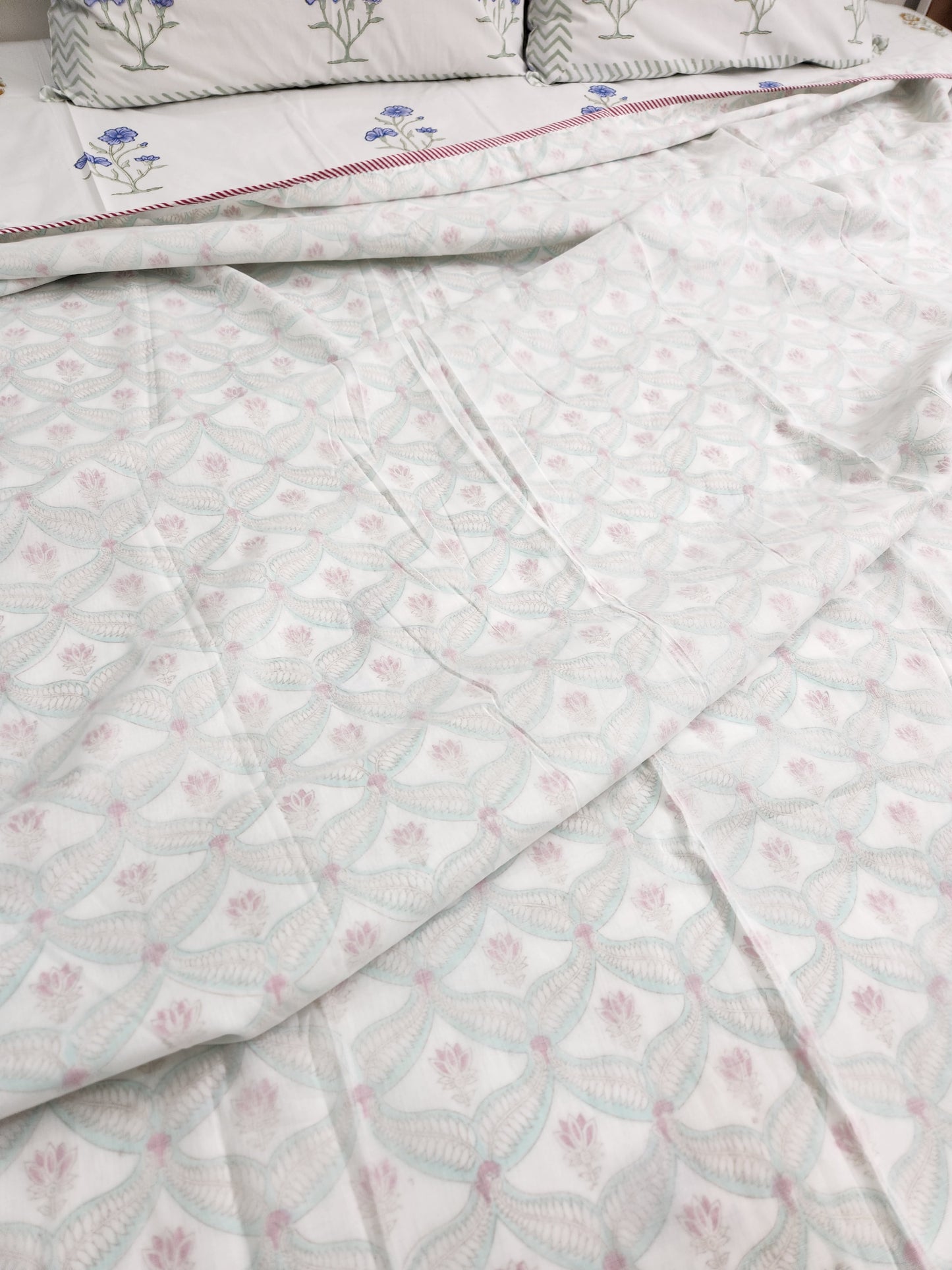 3D HAND BLOCK PRINTED MULMUL DOUBLE BED DOHAR / SUMMER BLANKET / AC BLANKET