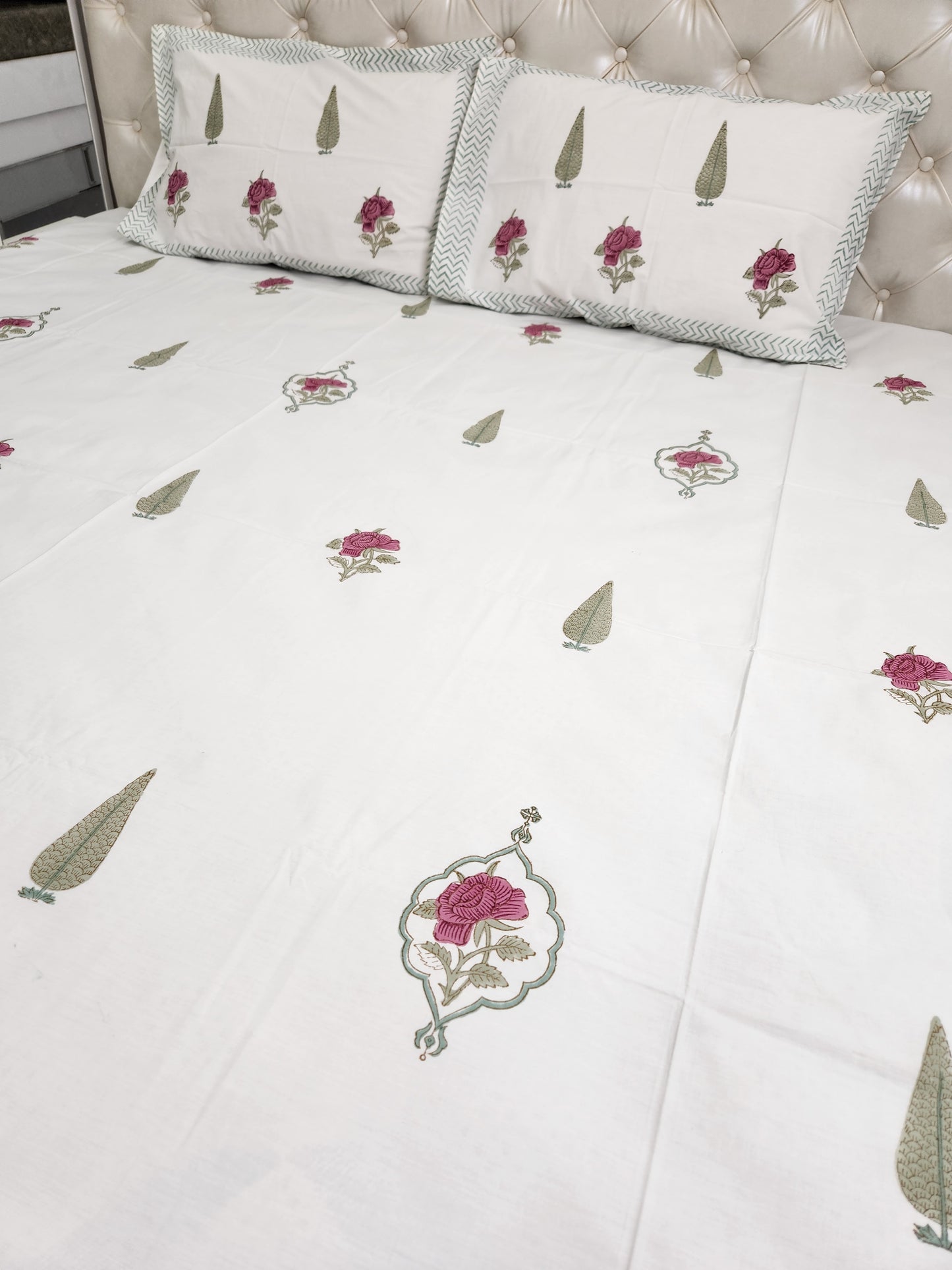 HAND BLOCK PRINTED BEDSHEET WITH TWO PILLOW COVERS