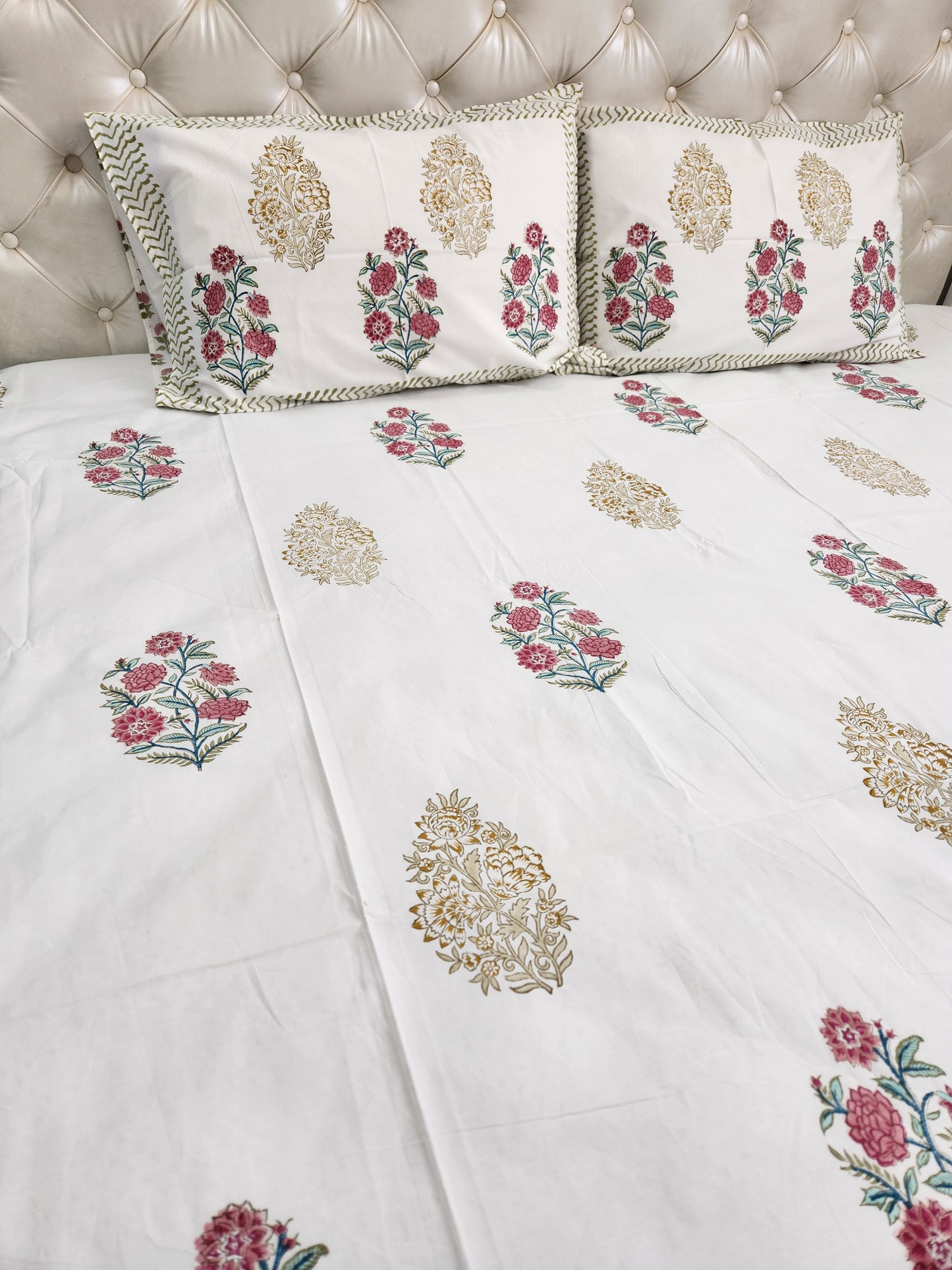 HAND BLOCK PRINTED BEDSHEET WITH TWO PILLOW COVERS