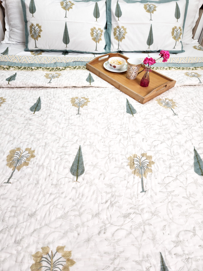 GOLDEN PALM HANDBLOCKED DOUBLE BED QUILT