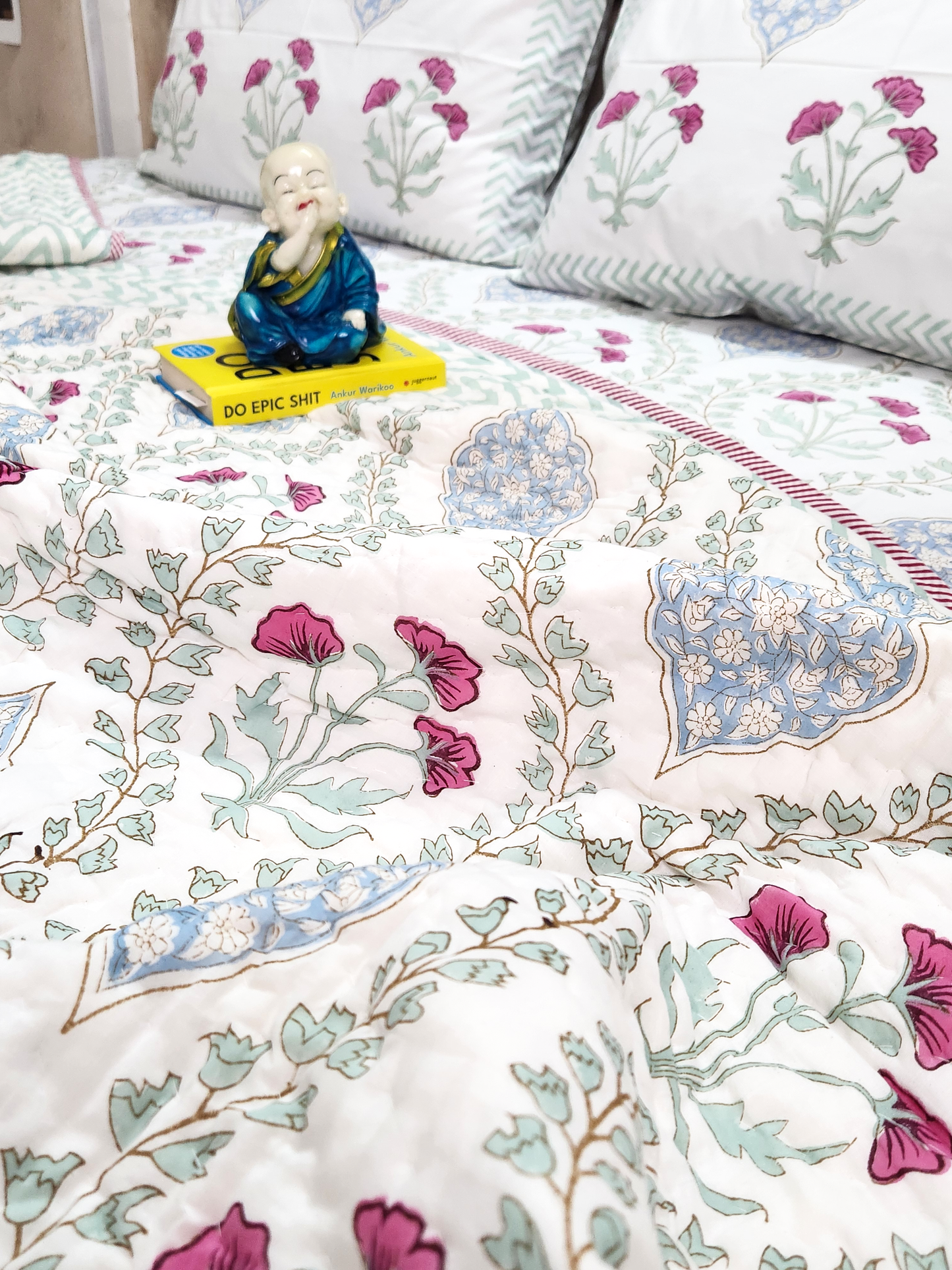 SADABAHAR HANDBLOCKED DOUBLE BED QUILT