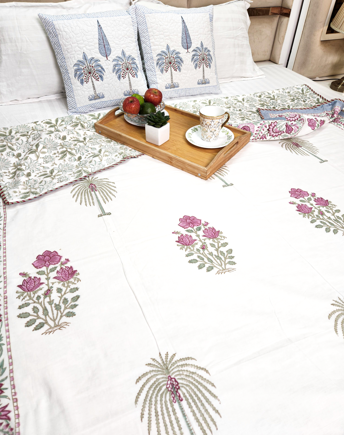 ABSTRACT ELEGANCE REVERSIBLE HAND BLOCK PRINTED SINGLE BED DOHAR / SUMMER BLANKET / AC BLANKET